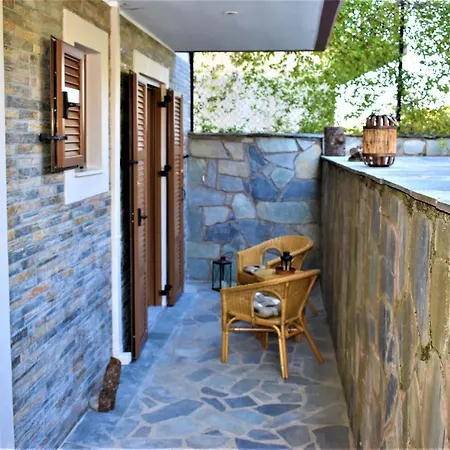 Mainades House Apartment Vytina Exterior photo