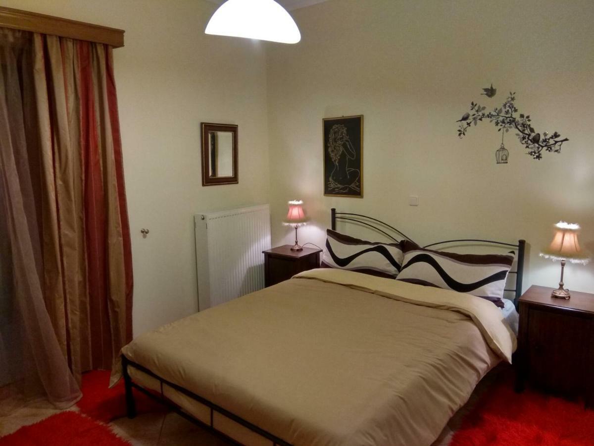 Mainades House Apartment