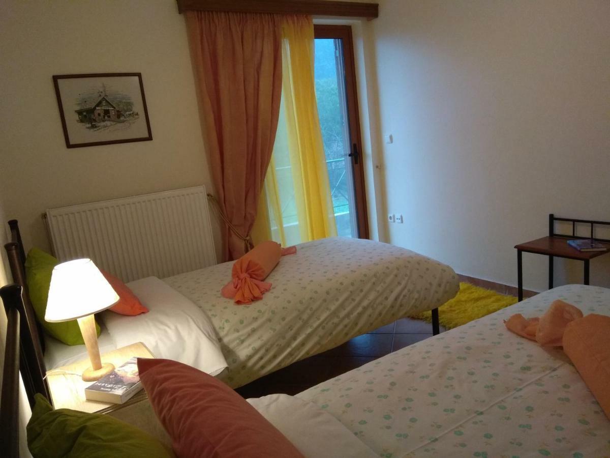 Mainades House Apartment