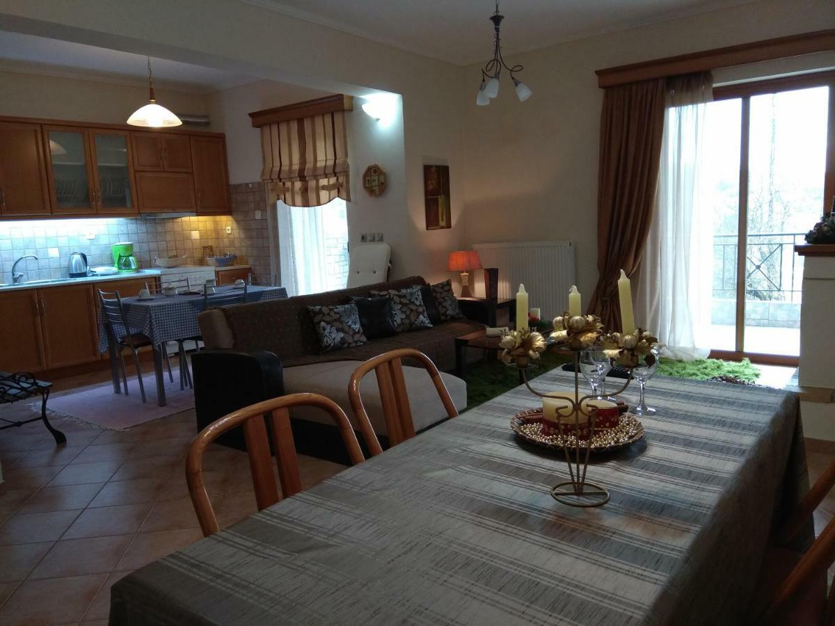 Apartment Mainades House