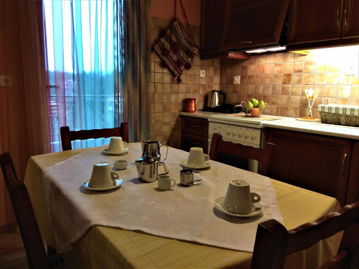 Apartment Mainades House Vytina